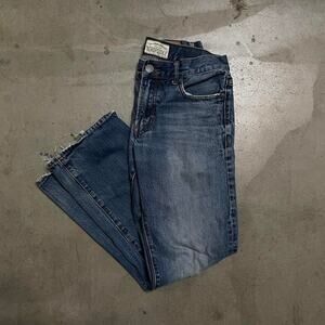 Aeropostale Blue Jeans - Size 29x32 - Excellent Condition